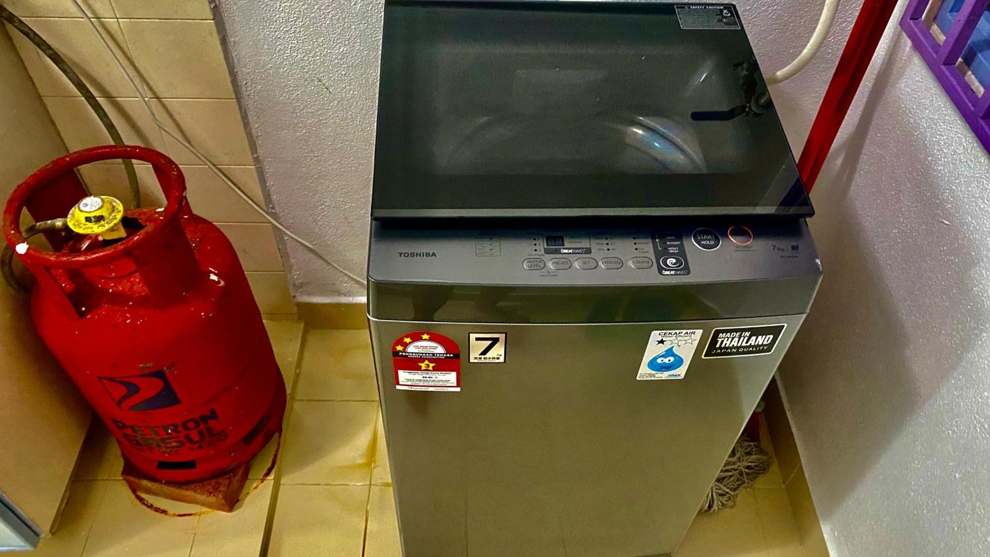 Batu Ferringhi Bayu Emas Apartment Εξωτερικό φωτογραφία